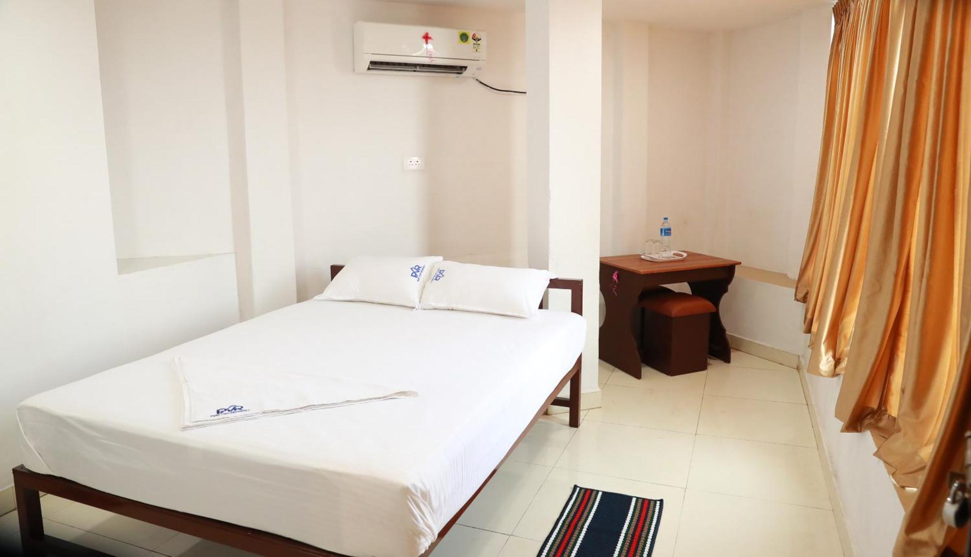فندق Port View Residency Pvr نيدومباسيري المظهر الخارجي الصورة