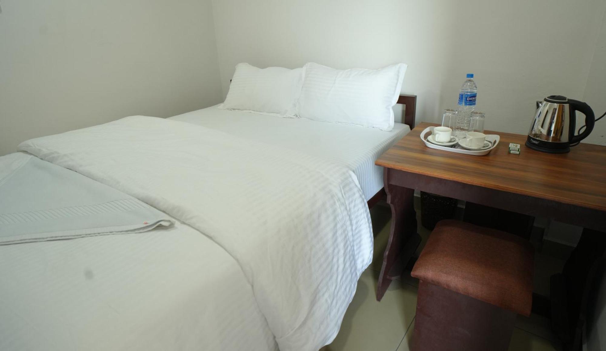فندق Port View Residency Pvr نيدومباسيري المظهر الخارجي الصورة