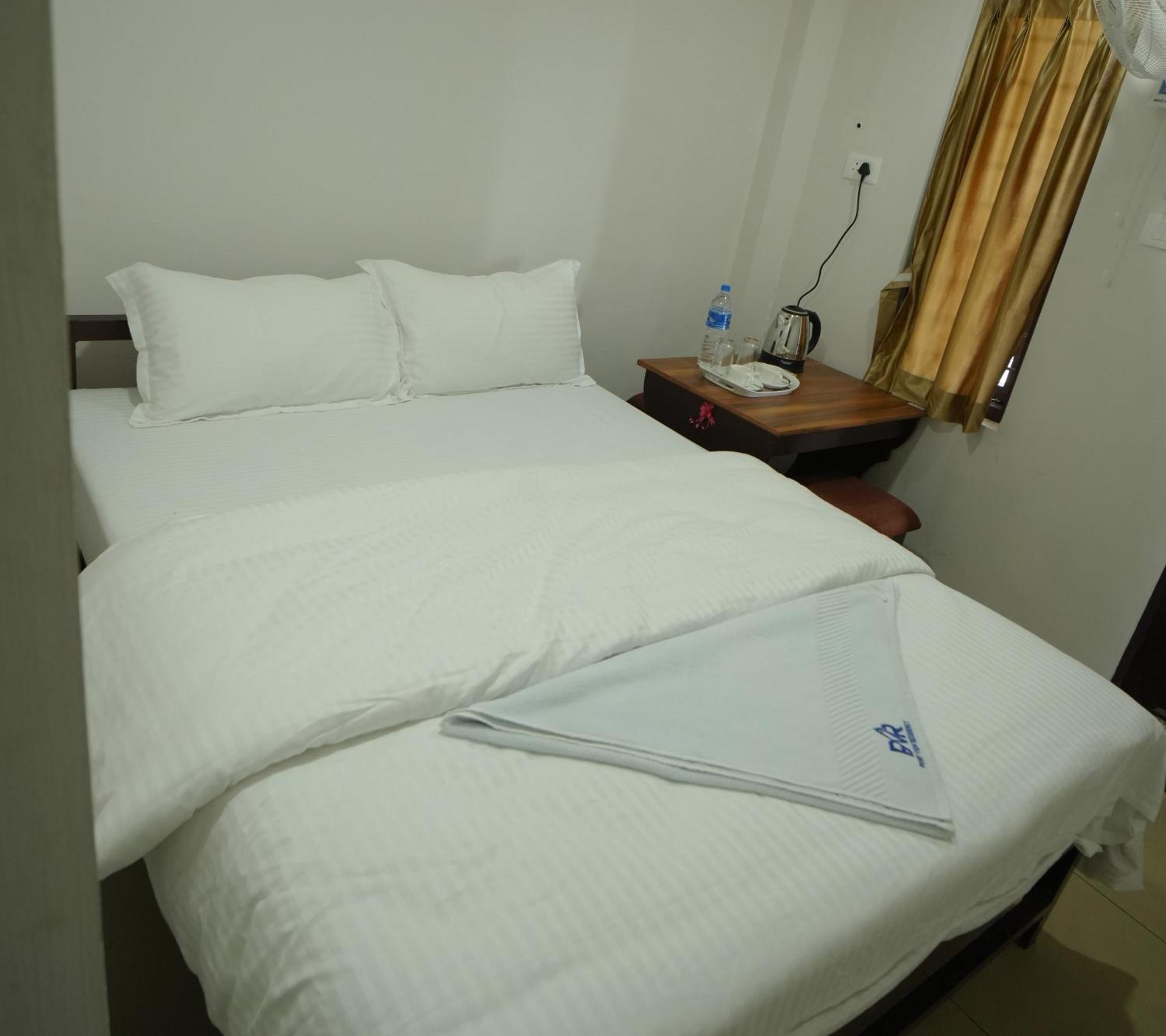 فندق Port View Residency Pvr نيدومباسيري المظهر الخارجي الصورة